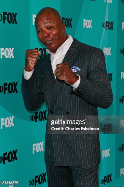 Actor Carl Weathers attends the 2009 FOX UpFront after party at Wollman Rink, Central Park on May 18, 2009 in New York City.