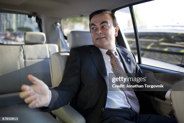 Carlos Ghosn, CEO of Nissan and Renault In his car on the way from the peninsula hotel to the Los Angeles auto show November 14, 2007 in Los Angeles,...