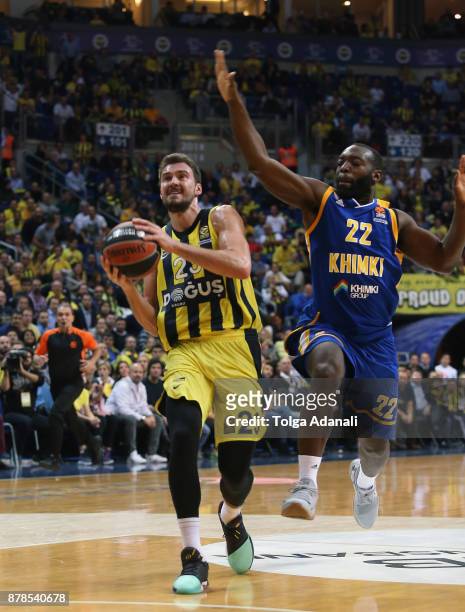Marko Guduric, #23 of Fenerbahce Dogus and Charles Jenkins, #22 of Khimki Moscow in action during the 2017/2018 Turkish Airlines EuroLeague Regular...