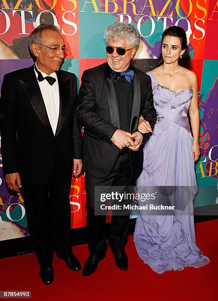 Actor Jose Luis Gomez, Director Pedro Almodovar and actress Penelope Cruz attend the Broken Embraces After Party held at the Plage des Palmes during...