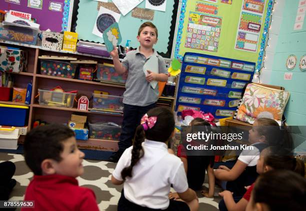 students at catholic school. - child standing talking stockfoto's en -beelden