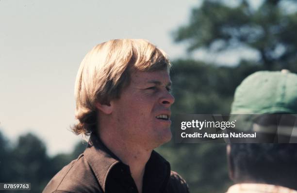 Johnny Miller during the 1976 Masters Tournament at Augusta National Golf Club in April 1976 in Augusta, Georgia.