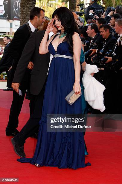 Haifa Wahbi attends the 'Broken Embraces' premiere at the Grand Theatre Lumiere during the 62nd Annual Cannes Film Festival on May 19, 2009 in...