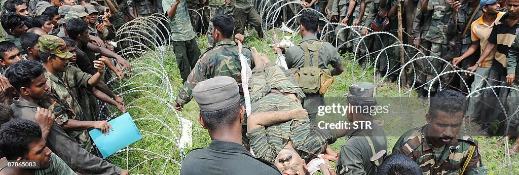 CORRECTING SOURCE Sri Lankan soldiers ca