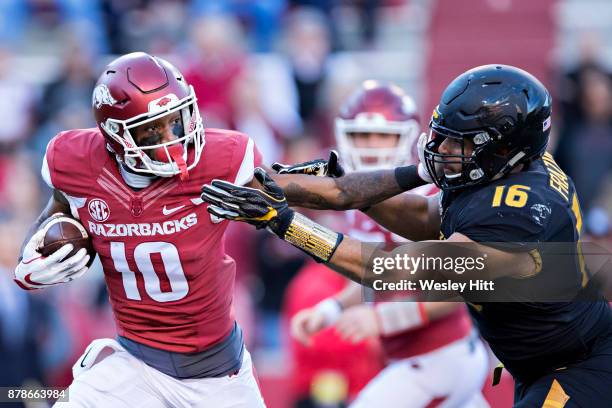 Jordan Fanning Razorback Jordan Frazier Photos and Premium High Res Pictures - Getty Images