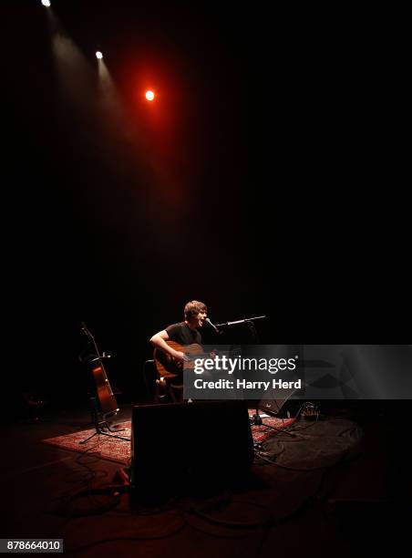 Jake Bugg performs at The Hexagon on November 24, 2017 in Reading, England.