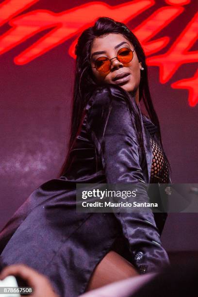 Nov 24: Ludmilla performs live on stage at Brooks Bar on November 24, 2017 in Sao Paulo, Brazil.