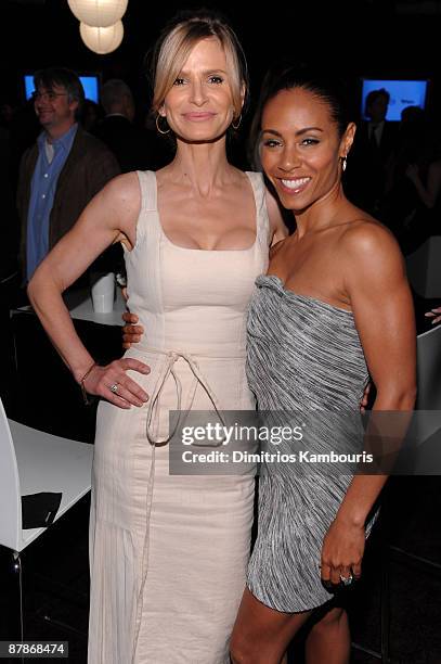 Actors Kyra Sedgewick and Jada Pinkett Smith attend the 2009 Turner Upfront at Hammerstein Ballroom on May 20, 2009 in New York City. 18289_0314.JPG