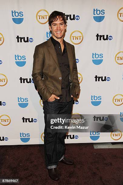 Actor Mark-Paul Gosselaar attends the 2009 Turner Upfront at Hammerstein Ballroom on May 20, 2009 in New York City. 18288_0104.JPG