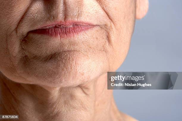 woman's chin - haka bildbanksfoton och bilder