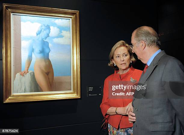 King Albert II of Belgium and Queen Paola are pictured during a visit of the Magritte Museum, in the center of Brussels, on May 20, 2009 during the...