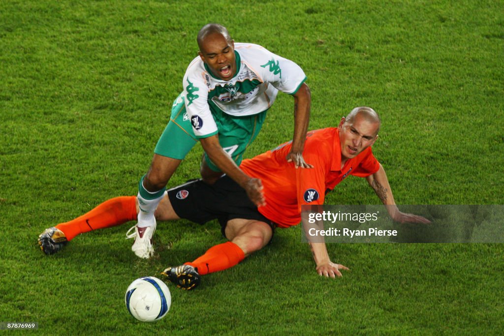 UEFA Cup Final - Shakhtar Donetsk v Werder Bremen