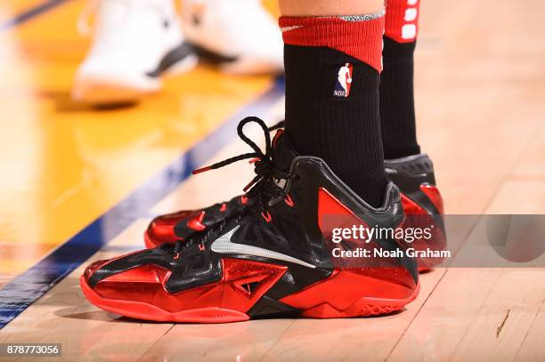 The sneakers of Lauri Markkanen of the Chicago Bulls are seen during the game against the Golden State Warriors on November 24, 2017 at ORACLE Arena...