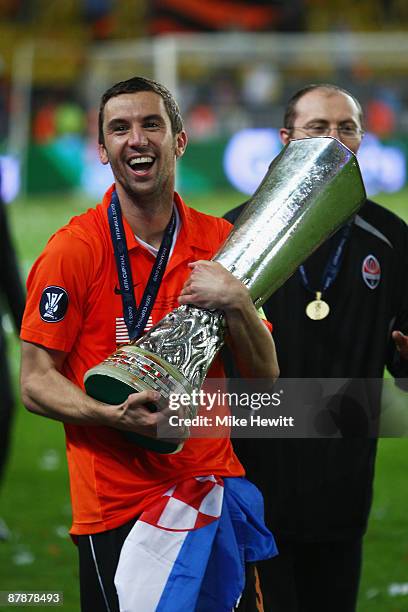 Darijo Srna of Shakhtar Donetsk holds the UEFA Cup Trophy following his team's victory after extra time at the end of the UEFA Cup Final between...