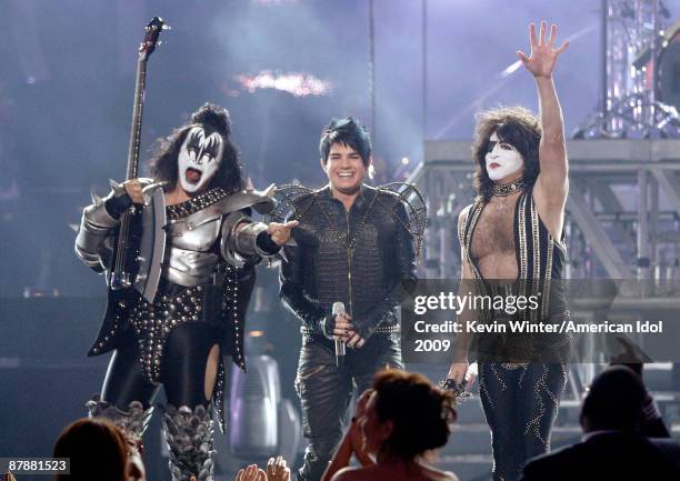 Musician Gene Simmons, finalist Adam Lambert, and musician Paul Stanley of KISS perform onstage during the American Idol Season 8 Grand Finale held...