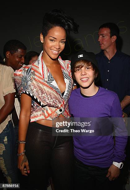 Rihanna and Singer Justin Bieber attend the Island Def Jam Spring Collection party at Stephen Weiss Studio on May 20, 2009 in New York City.