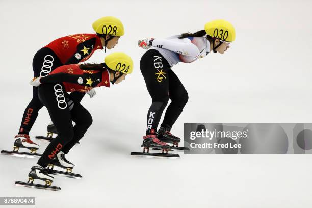 Zhang yuting ,Wang Xiran of China and Kim jiyoo of Korea competes in the Ladies 1500M Final B duirng the 2017 Shanghai Trophy at the Oriental Sports...