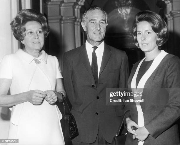 Guests at an RAF Club luncheon held at the RAF Club in Piccadilly, 4th September 1969. From left to right, Mrs Odette Hallowes, GC , Alan Harrison,...