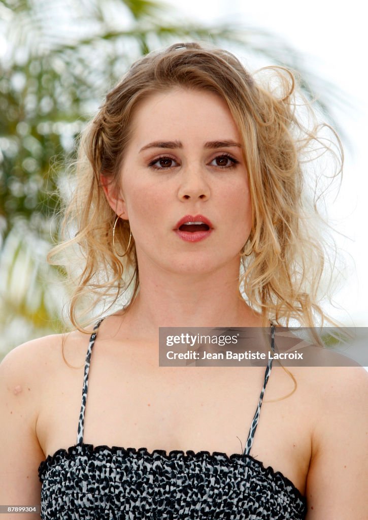 Alison Lohman Attends The Drag Me To Hell Photocall At The Grand alison-lohman-attends-the-drag-me-to-hell-photocall-at-the-grand