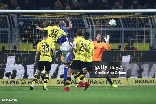Naldo of Schalke scores a goal to make it 4:4 during the Bundesliga match between Borussia Dortmund and FC Schalke 04 at Signal Iduna Park on...