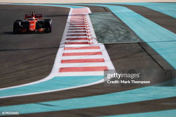 Stoffel Vandoorne of Belgium driving the McLaren Honda Formula 1 Team McLaren MCL32 on track during final practice for the Abu Dhabi Formula One...