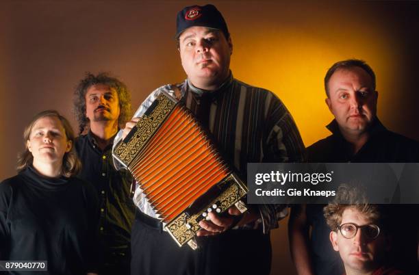 Pere Ubu, David Thomas, group portrait, Vaartkapoen , Brussels, Belgium, 22nd June 1993.