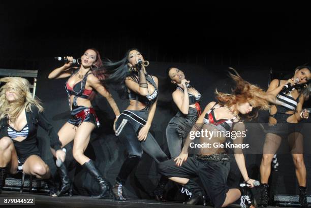 Pussycat Dolls, Nicole Scherzinger, Kaya Jones, performing on stage, Vorst Nationaal, Brussel, Belgium, 29th November 2006.