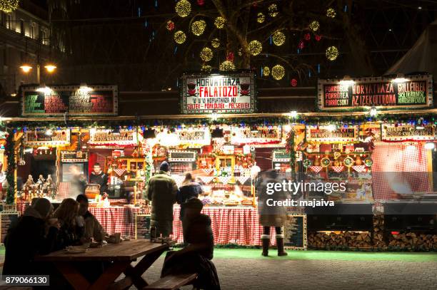 budapest christmas time - majaiva stock pictures, royalty-free photos & images