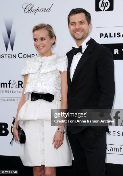 Actress Diane Kruger and actor Joshua Jackson attend the amfAR Cinema Against AIDS 2009 benefit at the Hotel du Cap during the 62nd Annual Cannes...