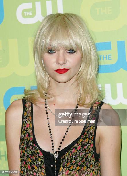 Actress Taylor Momsen attends the 2009 The CW Network UpFront at Madison Square Garden on May 21, 2009 in New York City.