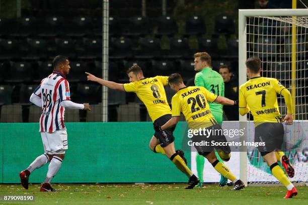 Clint Leemans of VVV Venlo celebrates 3-1 with Damian van Bruggen of VVV Venlo, Vito van Crooij of VVV Venlo during the Dutch Eredivisie match...