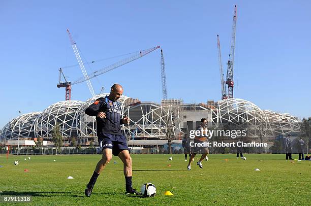 Kevin Muscat of the Victory controls the ball during a Melbourne Victory A-League training session held at Gosch's Paddock on May 22, 2009 in...