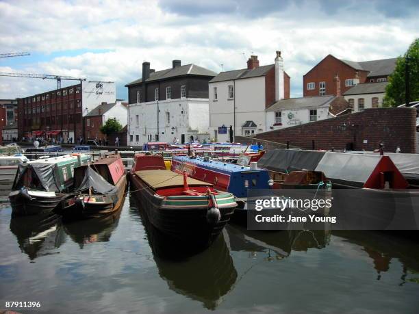 gas street basin, birmingham. uk - birmingham condado de west midlands fotografías e imágenes de stock