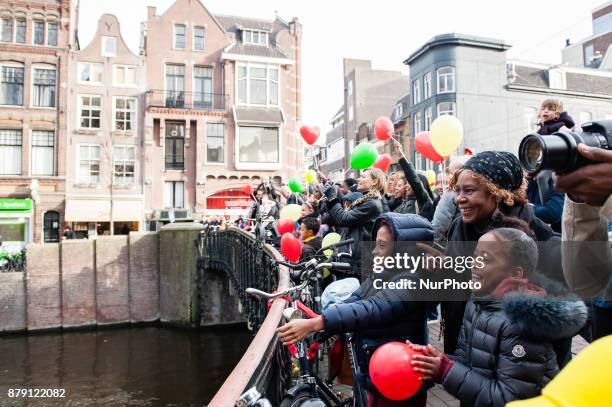 November 25th, Amsterdam. Patrick Mathurin, who play this year again the new St. Nicholas arrived on his boat with his helpers to start the party and...