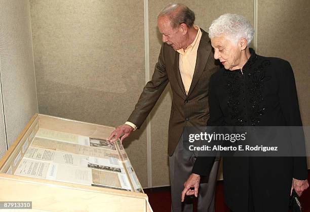 Mankiwez Rosemary Mankiewicz Photos and Premium High Res Pictures - Getty Images