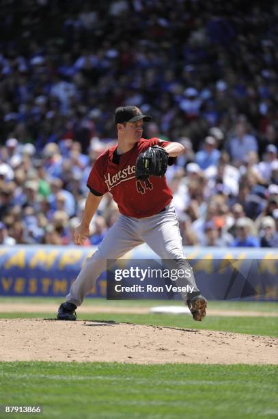 Roy Oswalt of the Houston Astros pitches against the Chicago Cubs on May 16, 2009 at Wrigley Field in Chicago, Illinois. The Cubs defeated the Astros...