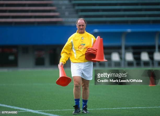 June 2002 Yokohama : Brazil squad training before the FIFA World Cup Final - coach Luiz Felipe Scolari puts out some cones