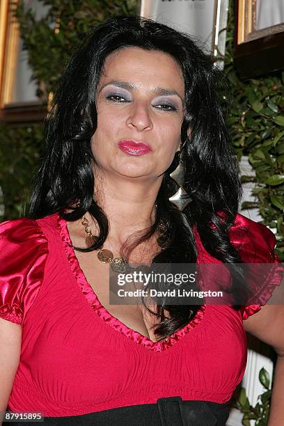 Actress Alice Amter attends the grand opening of The Painted Nail on May 21, 2009 in Sherman Oaks, California.