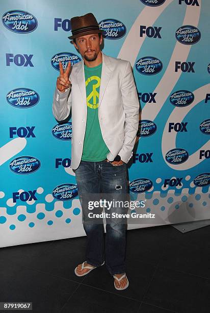 Musician Jason Mraz poses in the press room during the American Idol Season 8 Grand Finale held at Nokia Theatre L.A. Live on May 20, 2009 in Los...