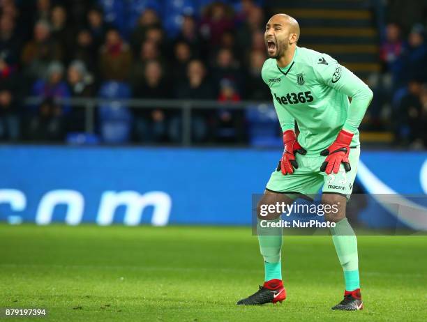 Stoke City's Lee Grant during Premier League match between Crystal Palace and Stoke City at Selhurst Park Stadium, London, England on 25 Nov 2017.