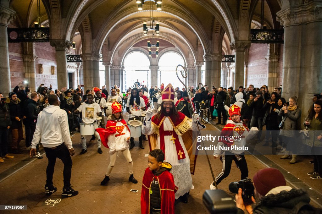 The 'New St. Nicholas' parade in Amsterdam