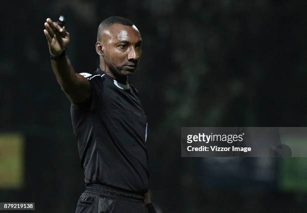 Referee Gustavo Murillo in action during the first leg match for the quarterfinals of Aguila League II 2017 at Metropolitano de Techo Stadium on...