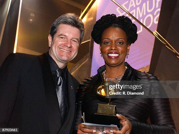 Daniel Reeves Female 336 Daniel Reeves Stock Photos, High-Res Pictures, and Images - Getty ...