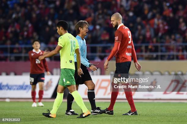 Robin Simovic 144 Nobutsugu Murakami Stock Photos, High-Res Pictures, and Images ...