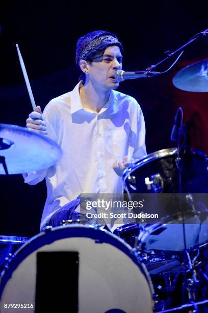 Singer Jay Franxis of the band Facial performs onstage in support of Silversun Pickups during a benefit concert in support of Unidos at The Theatre...