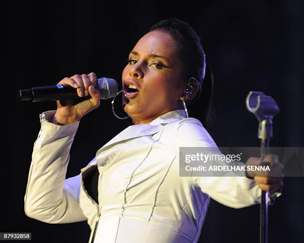 Alicia Keys performs on stage during the eighth edition of the Mawazine International Music Festival in Rabat, Morocco, on May 22, 2009. AFP PHOTO /...