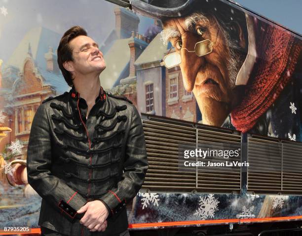 Actor Jim Carrey attends Disney's "A Christmas Carol" train tour at Union Station on May 21, 2009 in Los Angeles, California.