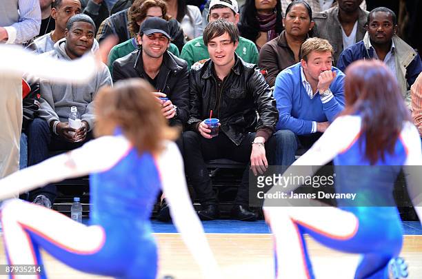 Tracy Morgan, Ed Westwick and guest attend Charlotte Bobcats vs New York Knicks game at Madison Square Garden on March 7, 2009 in New York City.