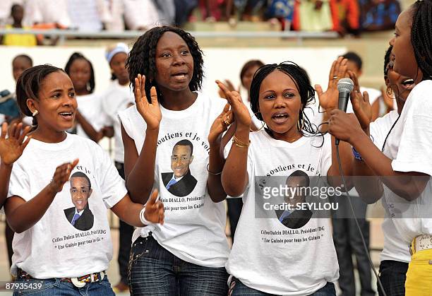Women supporters of Cellou Dalein Diallo, head of the Guinean Union of Democratic Forces party and former prime minister and candidate for the...