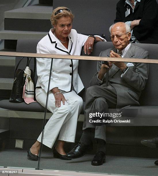 Bill Scheel Raa Barbara Scheel Walter Scheel Stock-Fotos und Bilder - Getty Images